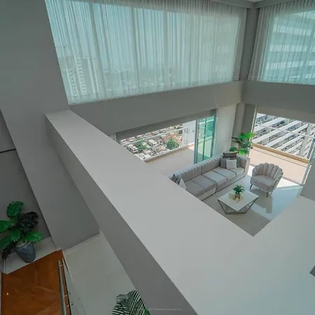 Penthouse Luxury Vista Al Mar *