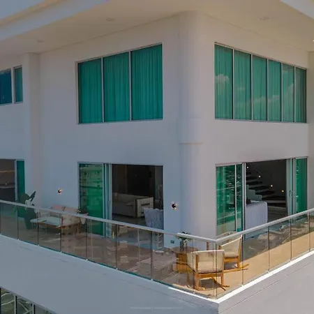 Apartment Penthouse Luxury Vista Al Mar *