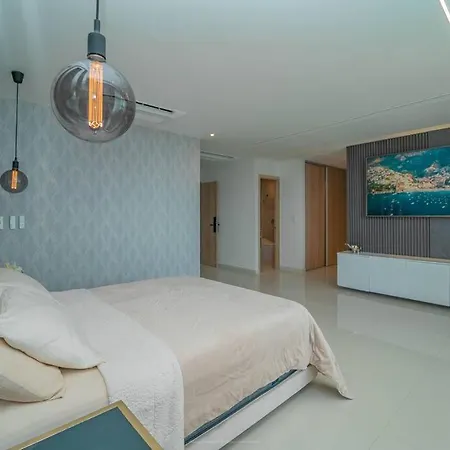 Penthouse Luxury Vista Al Mar * Cartagena